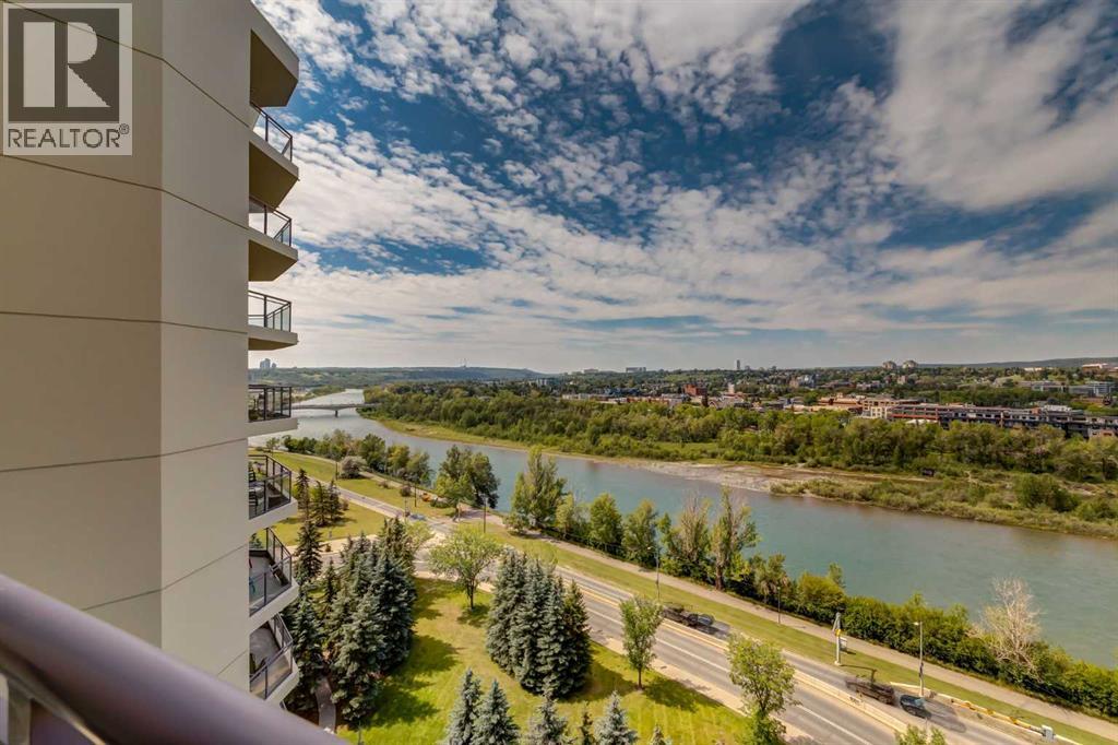 Single Family House for Sale in    Avenue SW Downtown West End Calgary 