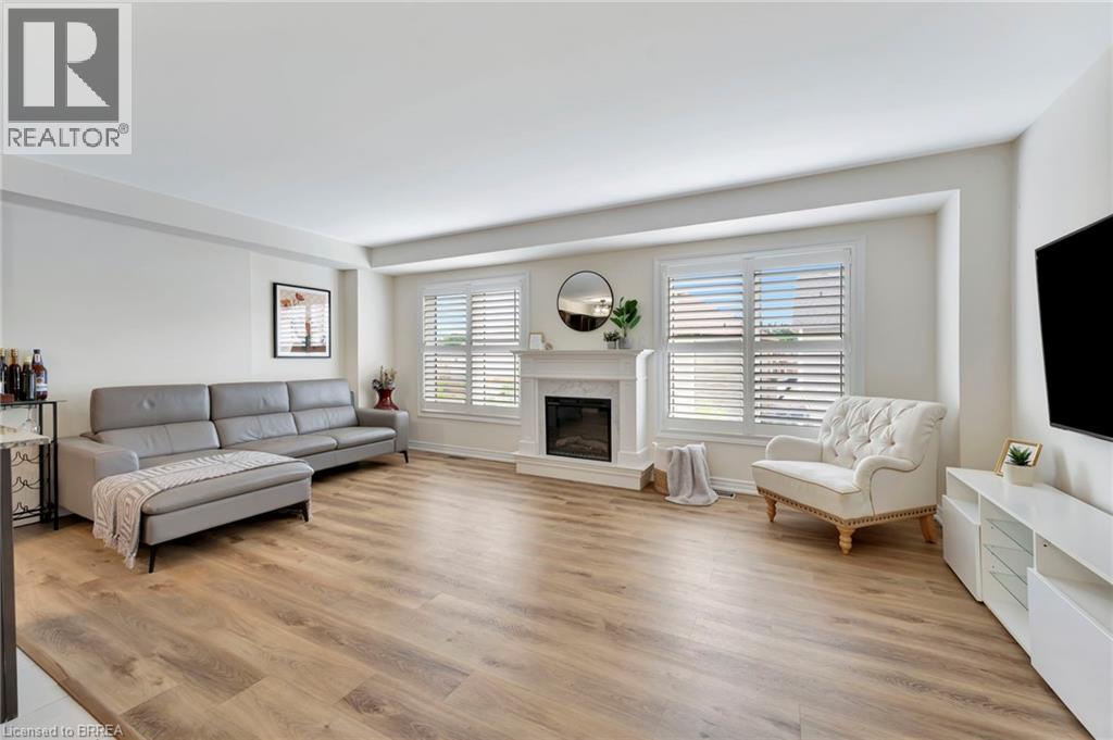Photo 13 of 755 Linden Drive Unit 10, Cambridge ON