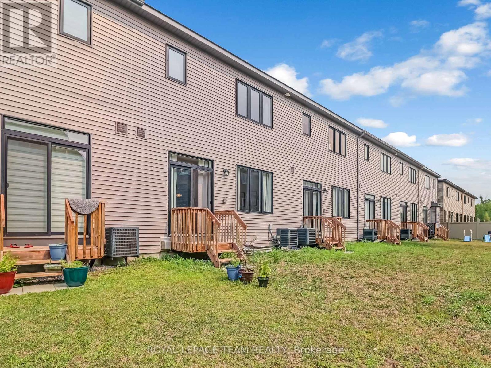 Photo 29 of 522 Branch Street, Ottawa ON