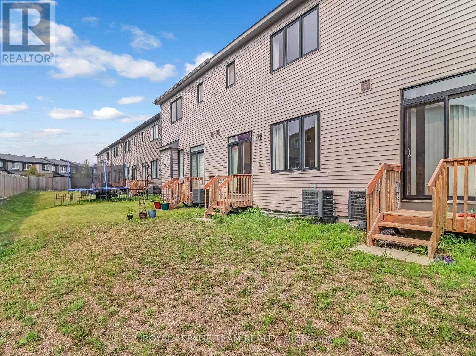 Photo 30 of 522 Branch Street, Ottawa ON