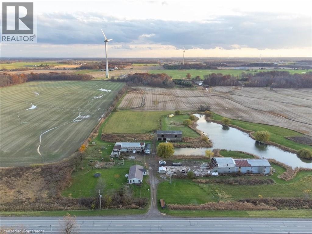 Photo 40 of 4872 Regional Road 20, West Lincoln ON