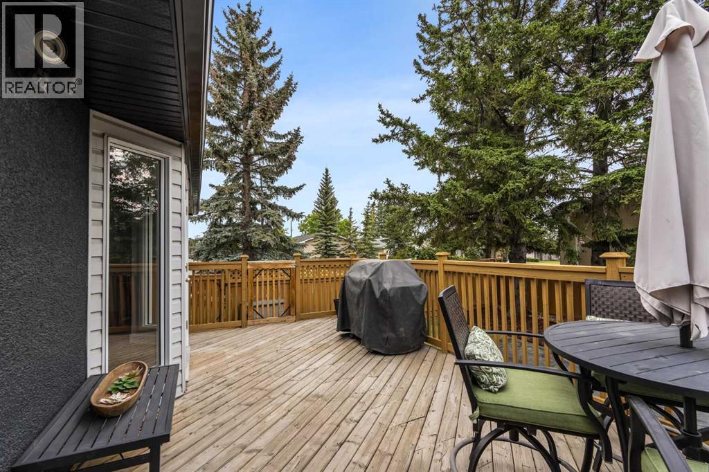 Single Family House Bungalow for Sale in  Sabrina Road SW Southwood Calgary 