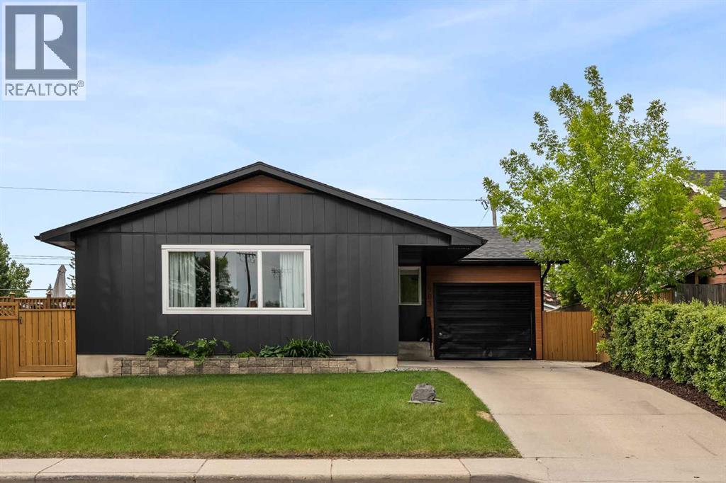 903 Sabrina Road SW, Calgary, Alberta
