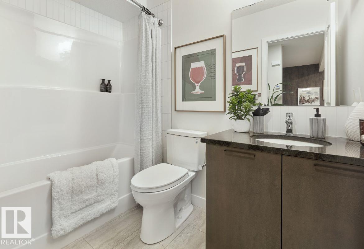 Photo 17 of 8739 224 St Nw, Edmonton AB