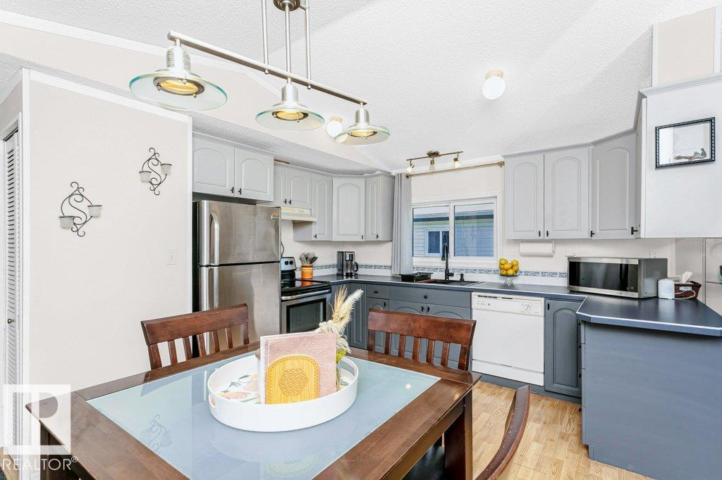Photo 35 of 3402 Lakeview Pt Nw, Edmonton AB