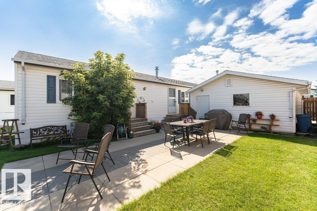 Photo 3 of 3402 Lakeview Pt Nw, Edmonton AB