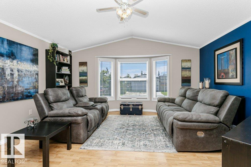 Photo 38 of 3402 Lakeview Pt Nw, Edmonton AB