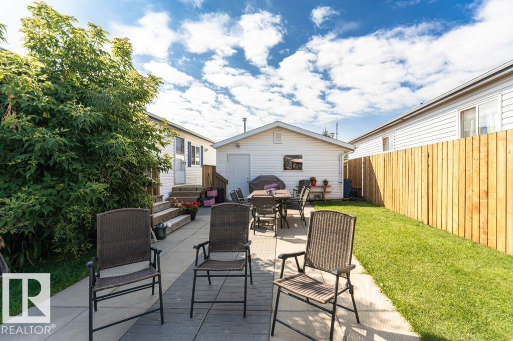 Photo 24 of 3402 Lakeview Pt Nw, Edmonton AB
