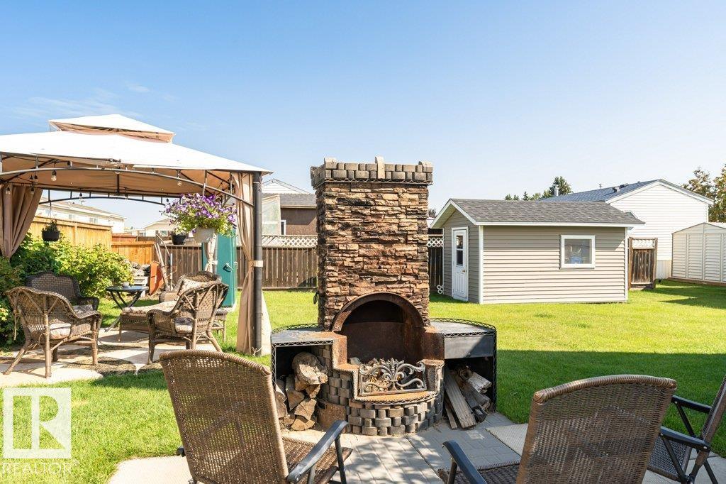 Photo 12 of 3402 Lakeview Pt Nw, Edmonton AB
