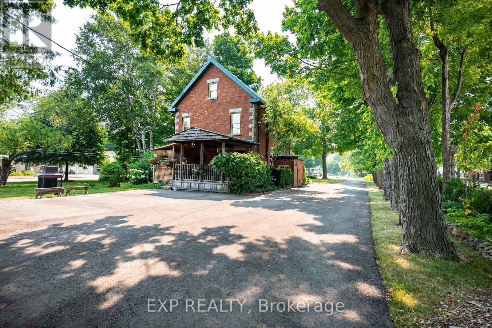 Photo 45 of 24 Faulkner Street, Orangeville ON