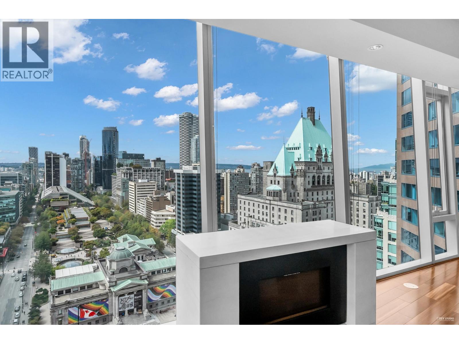 Photo 12 of 2405 667 Howe Street, Vancouver BC