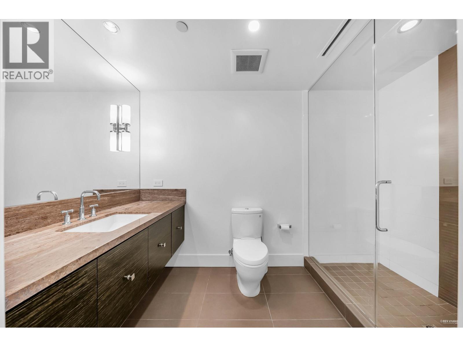 Photo 34 of 2405 667 Howe Street, Vancouver BC