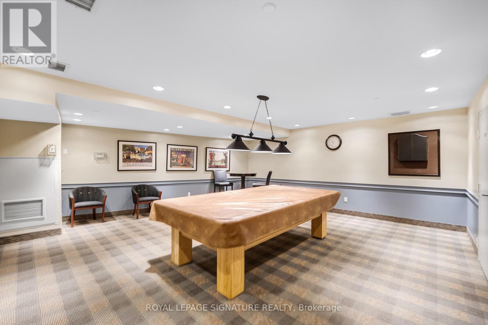 Photo 24 of 406 10 Kenneth Avenue, Toronto ON
