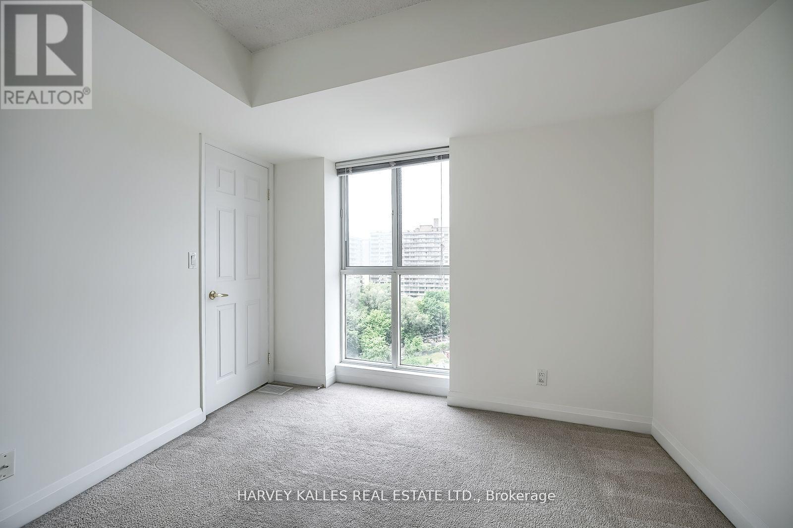 Photo 40 of 1109 18 Merton Street, Toronto ON