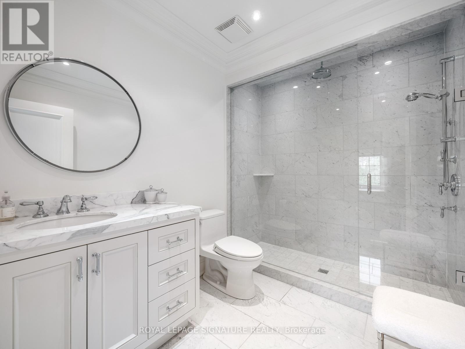 Photo 29 of 64 Old Forest Hill Road, Toronto ON