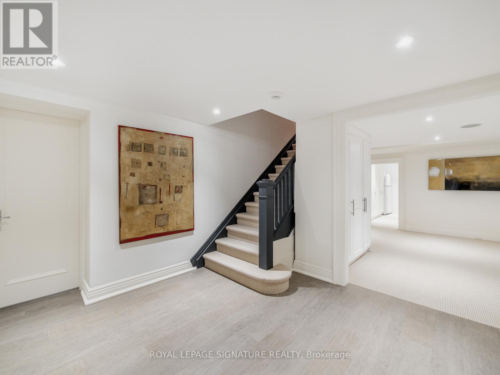 Photo 41 of 64 Old Forest Hill Road, Toronto ON