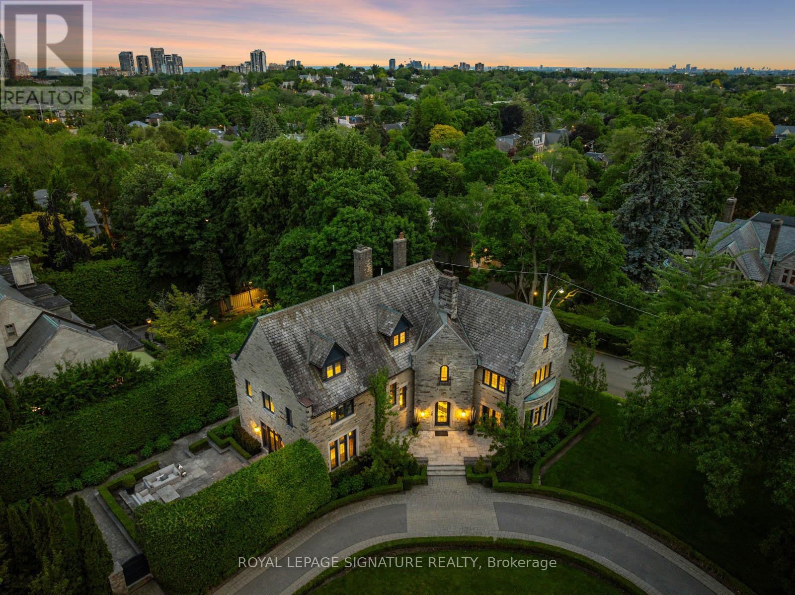 Photo 50 of 64 Old Forest Hill Road, Toronto ON