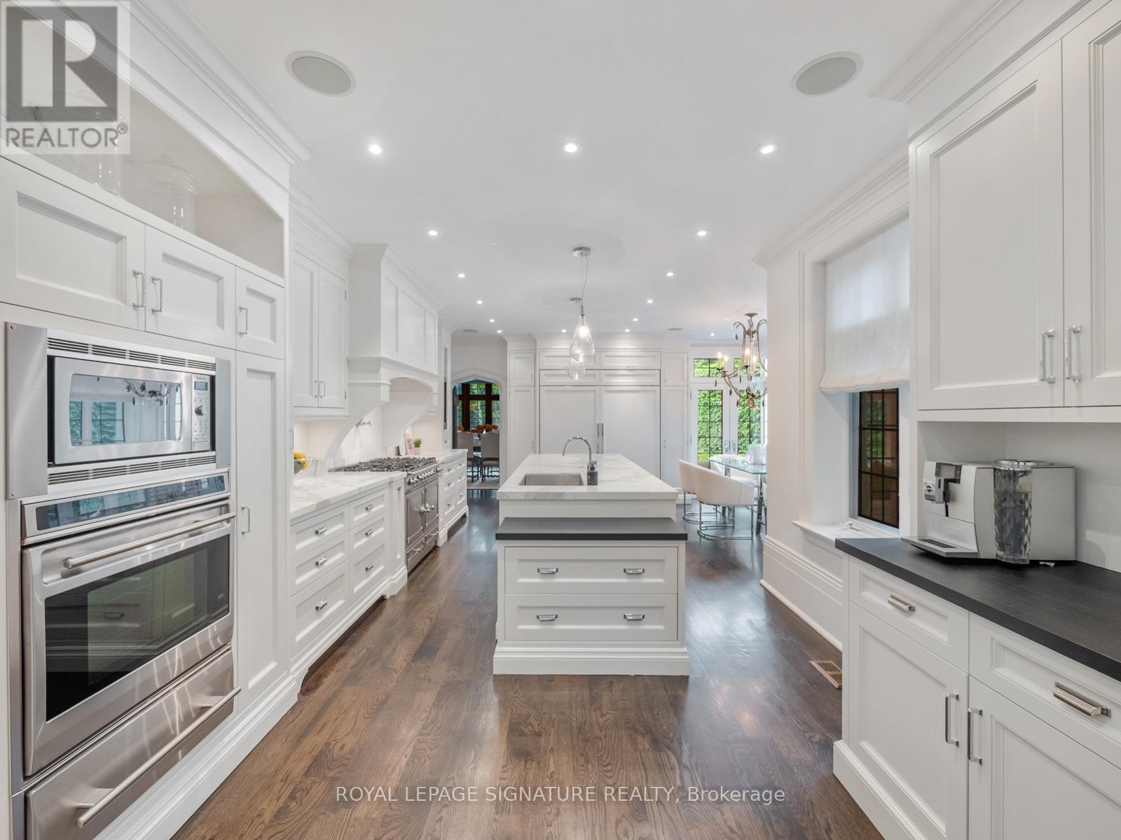 Photo 7 of 64 Old Forest Hill Road, Toronto ON