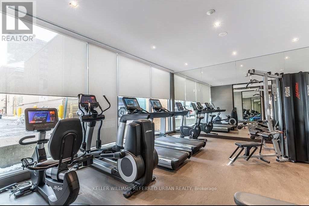 Photo 27 of 409 21 Scollard Street, Toronto ON