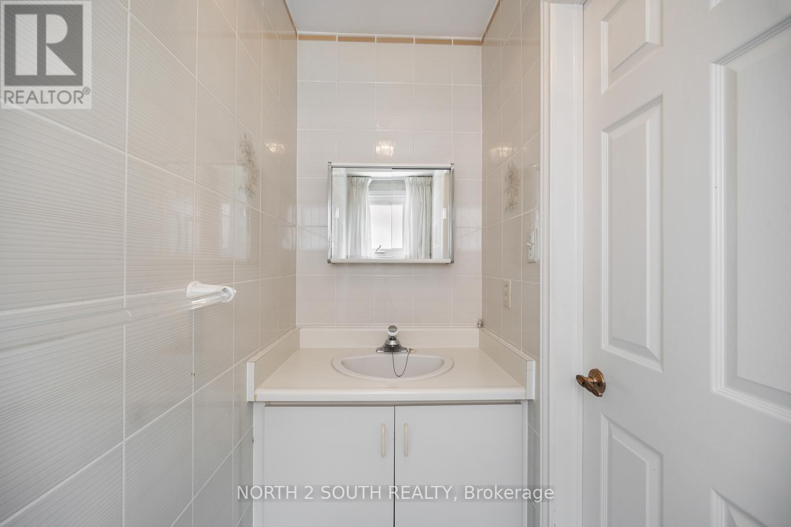 Photo 4 of 8391 Martin Grove Road, Vaughan ON