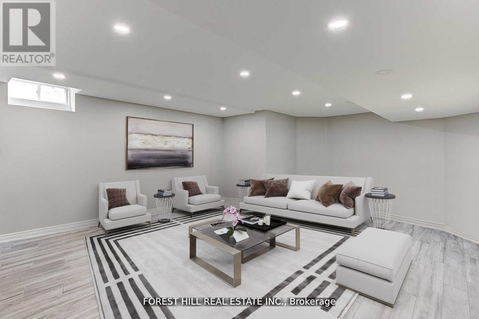 Photo 12 of 749 Via Romano Boulevard, Vaughan ON