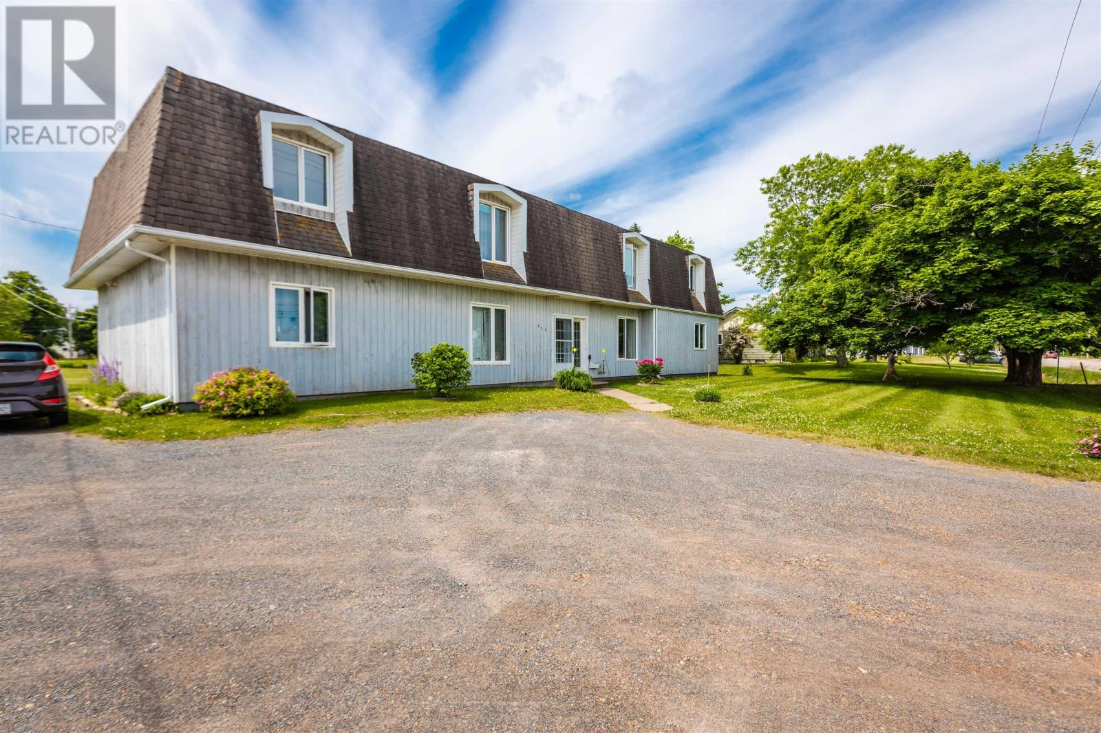 639 Main Street - 2