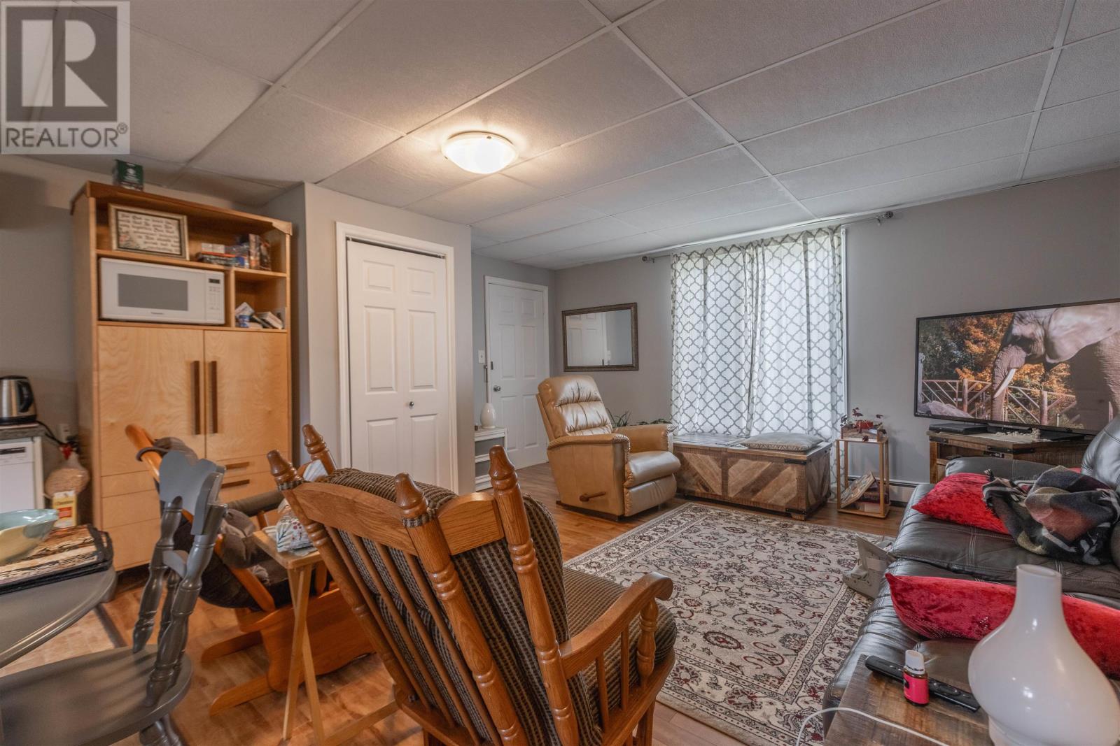 639 Main Street - 21