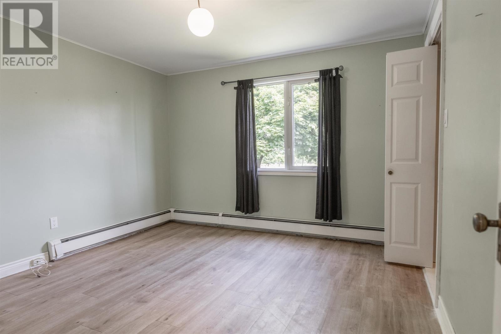 639 Main Street - 45