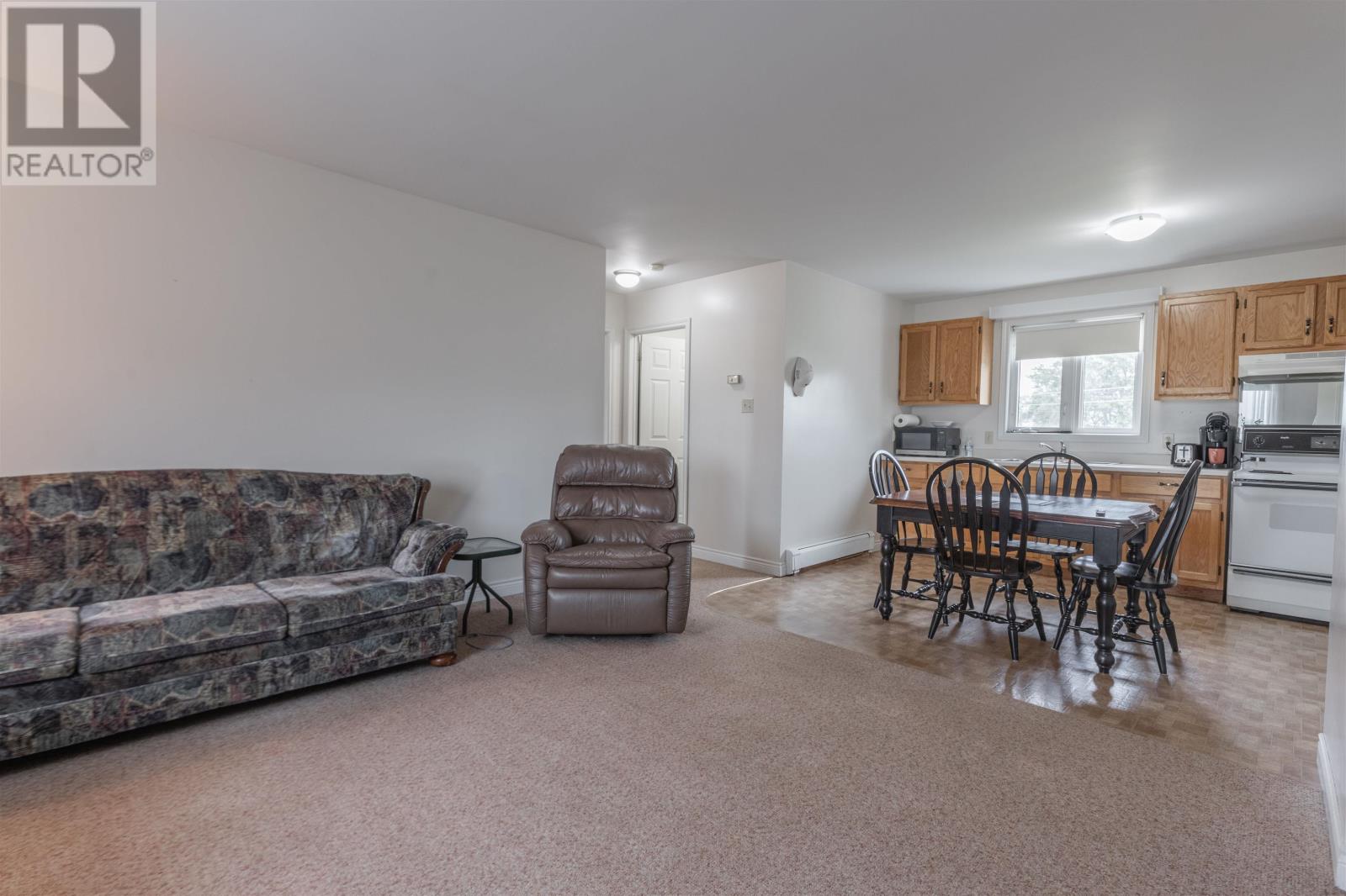 639 Main Street - 9