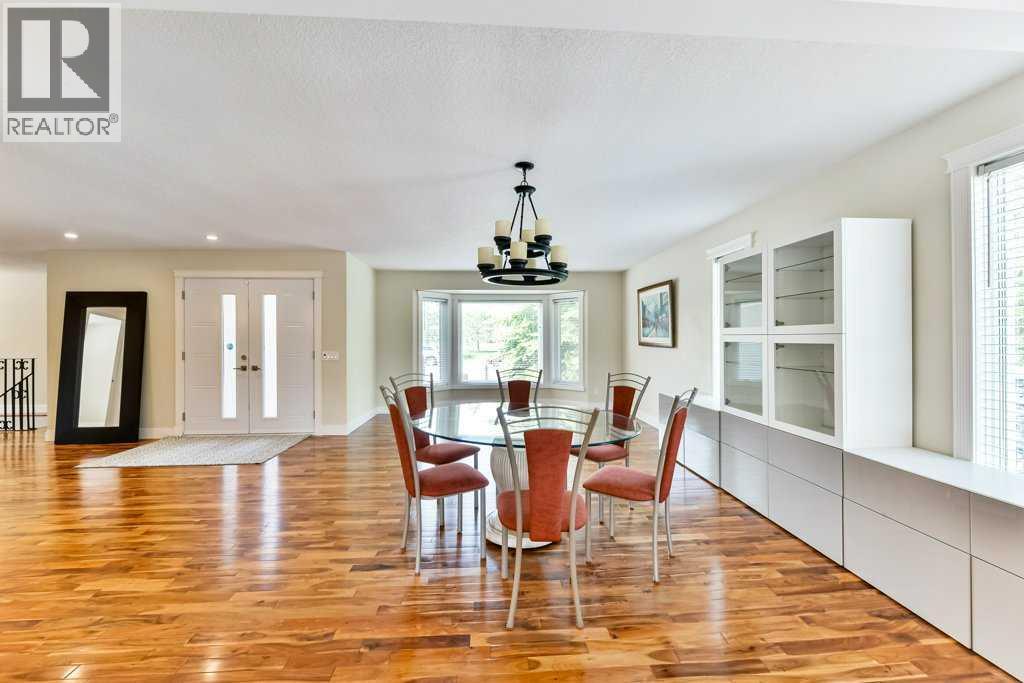 Photo 26 of 9204 Oakmount Drive Sw, Calgary AB