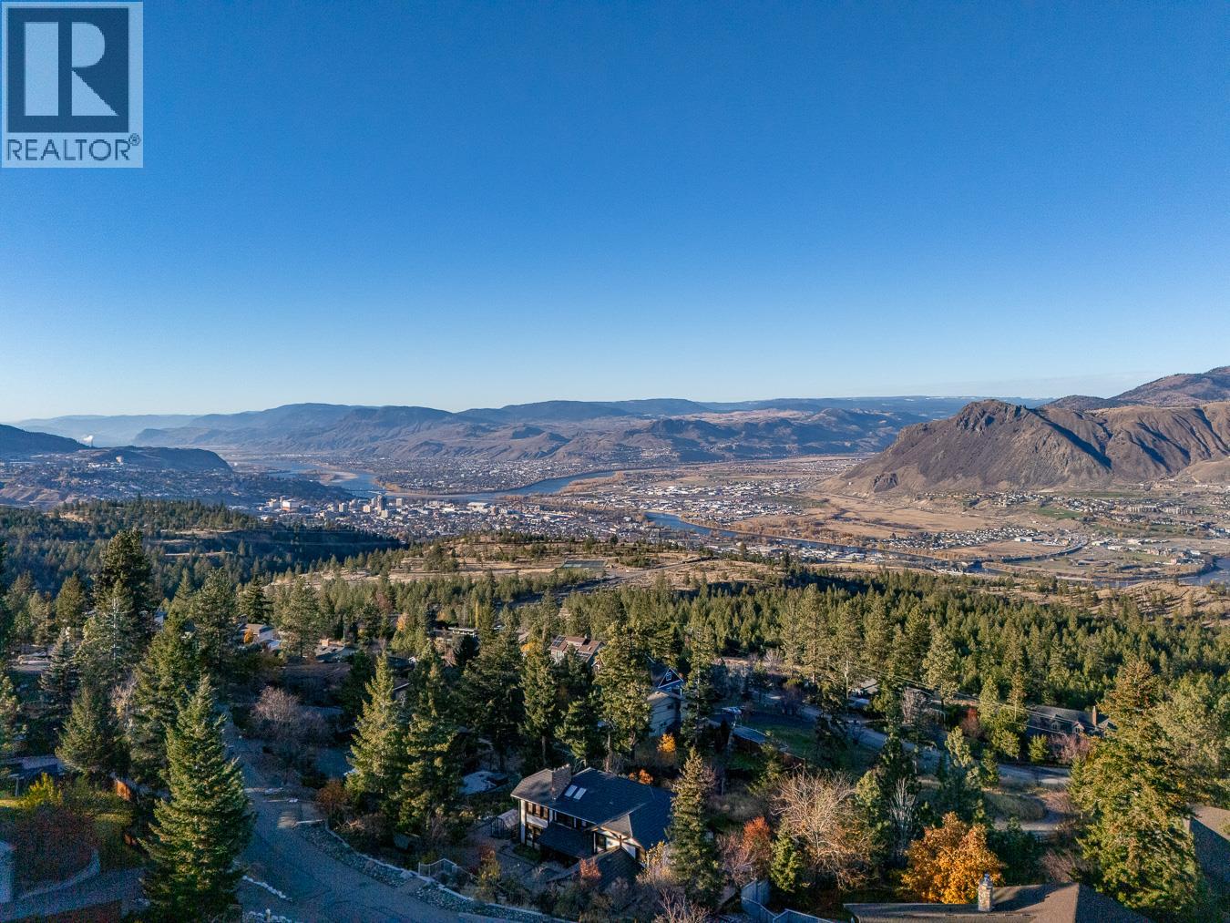Photo 11 of 2015 High Country Boulevard, Kamloops BC
