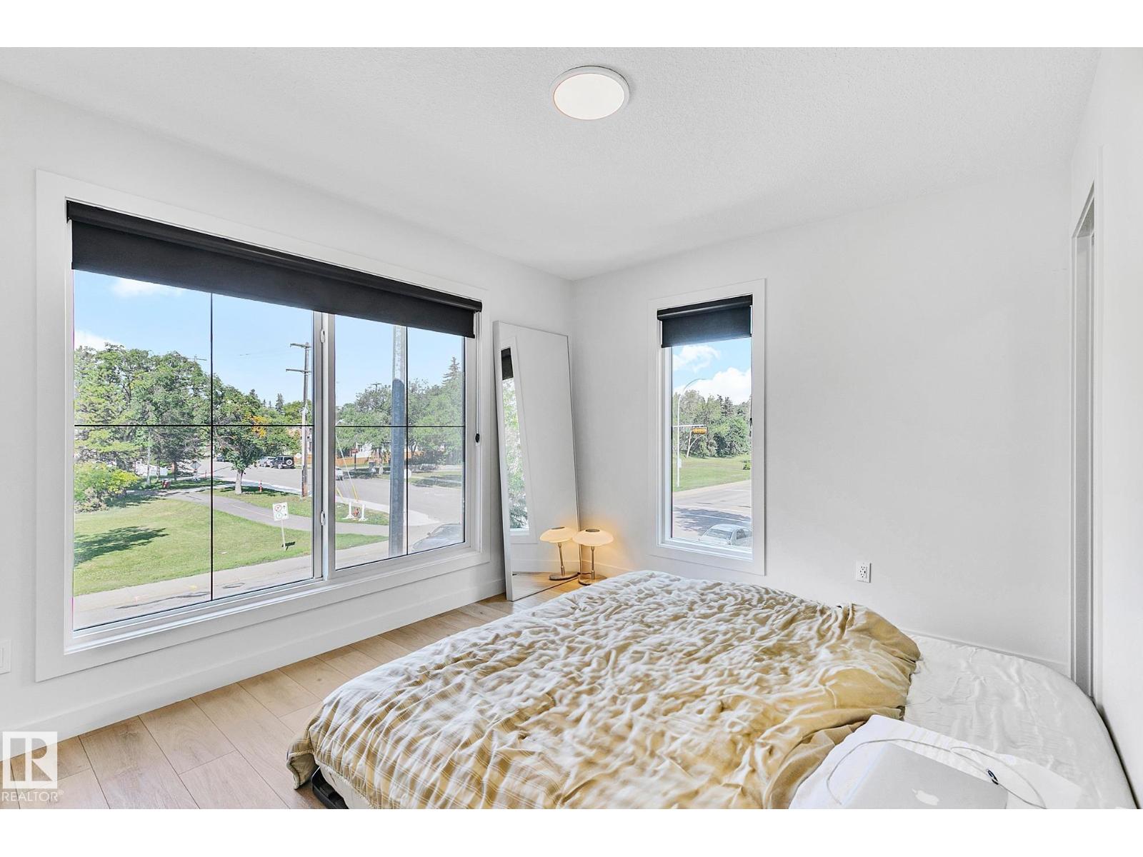 Photo 28 of 10363 149 St Nw, Edmonton AB