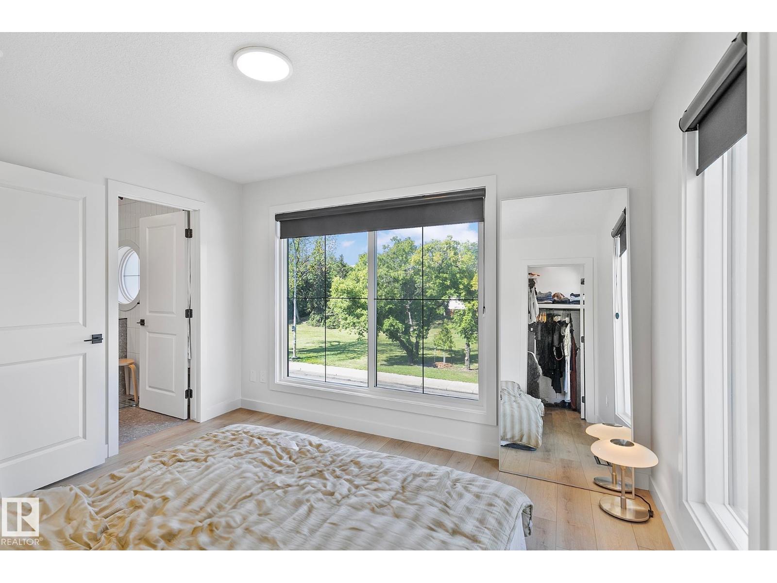 Photo 32 of 10363 149 St Nw, Edmonton AB