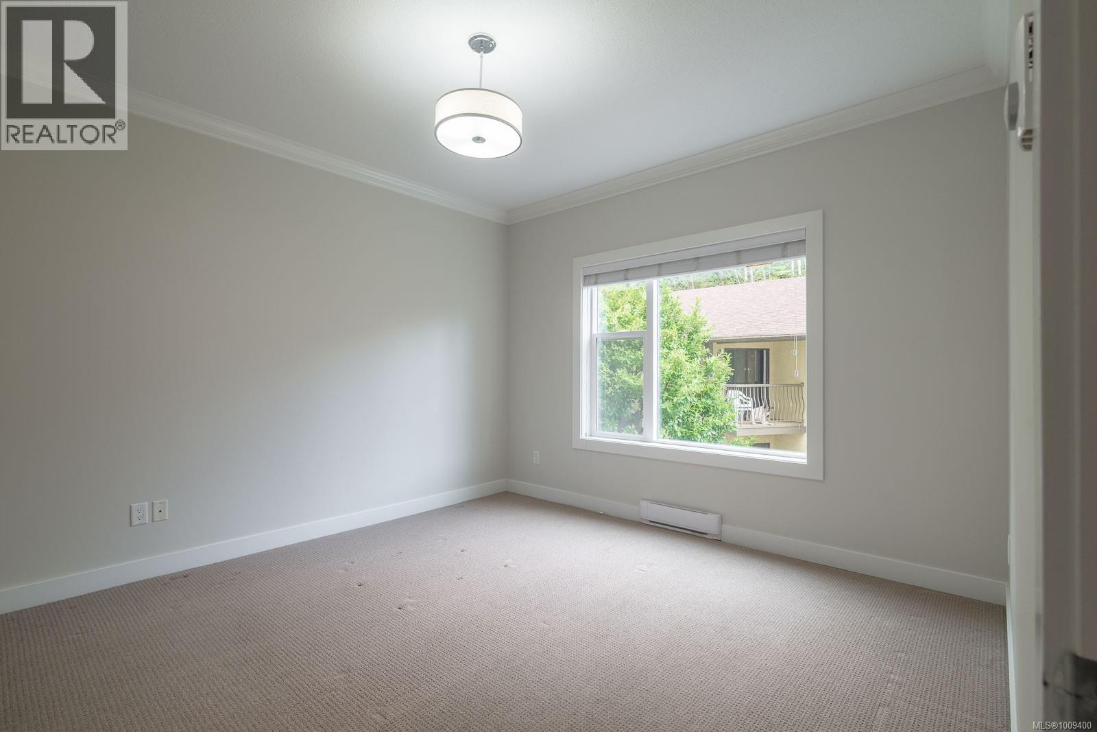 Photo 25 of 204 1838 Cowichan Bay Rd, Cowichan Bay BC
