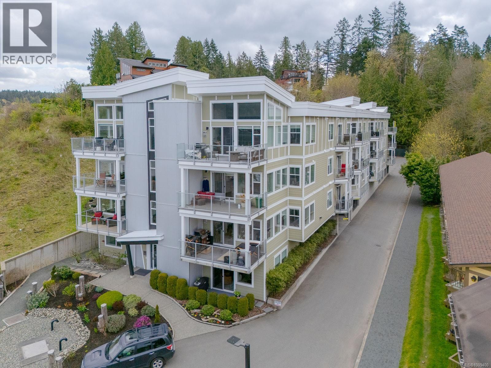 Photo 30 of 204 1838 Cowichan Bay Rd, Cowichan Bay BC