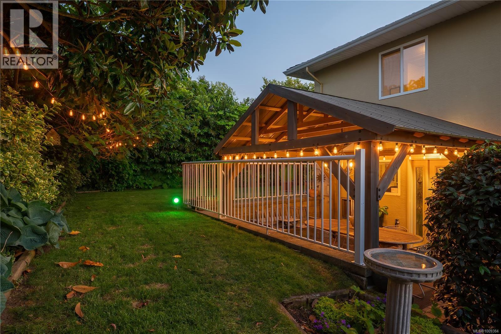 Photo 10 of 5351 Highridge Pl, Nanaimo BC