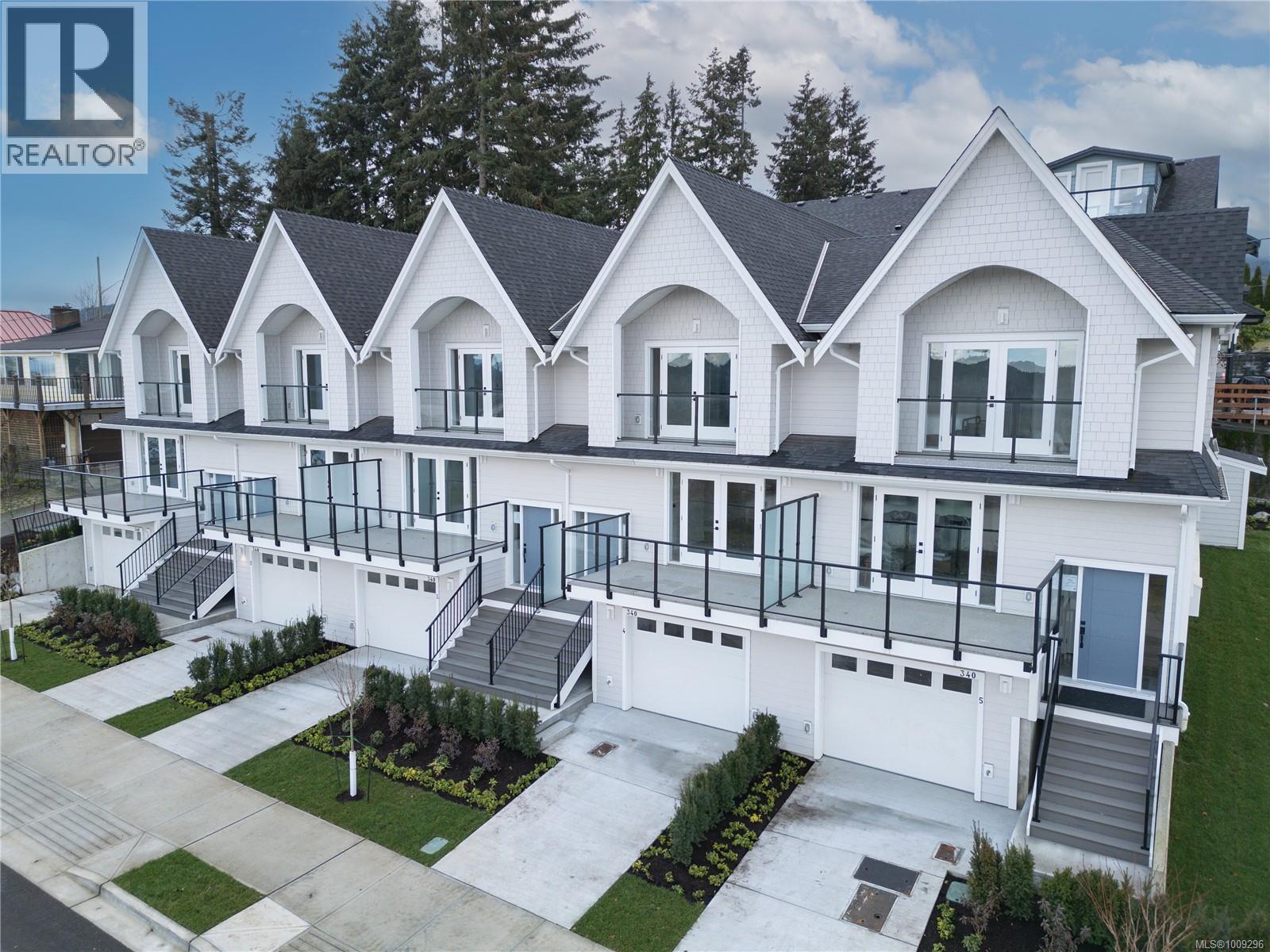 Photo 28 of 2 340 2nd Ave, Ladysmith BC
