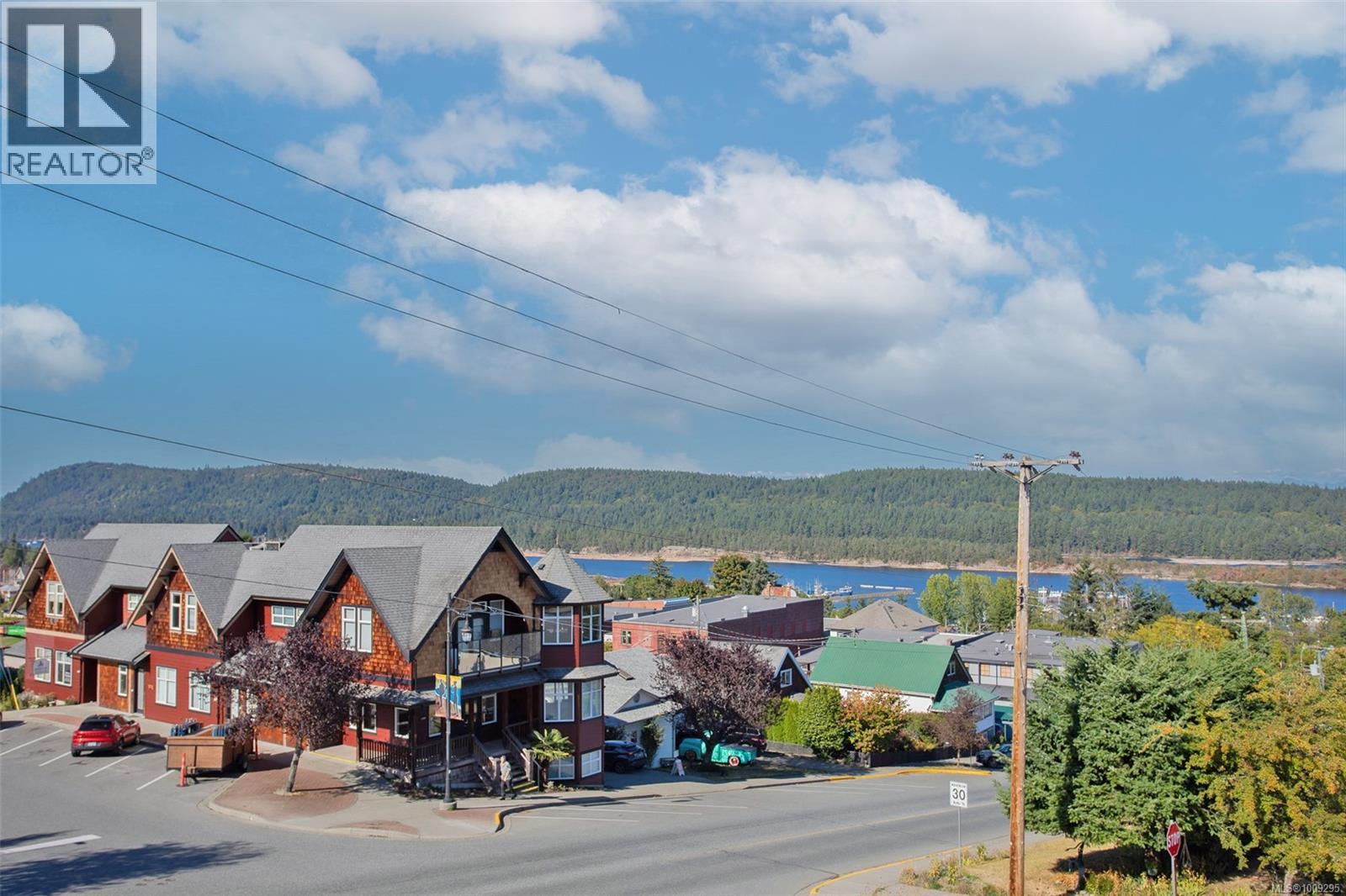 Photo 13 of 3 340 2nd Ave, Ladysmith BC