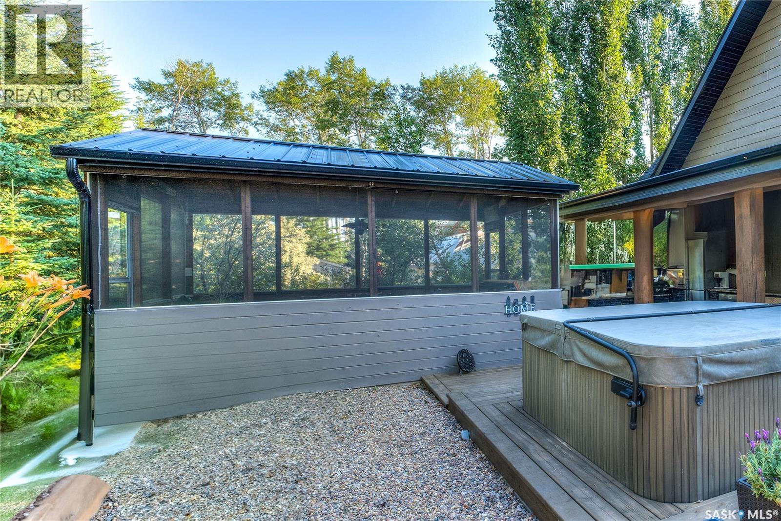 605 Cedar CLOSE — photo 37