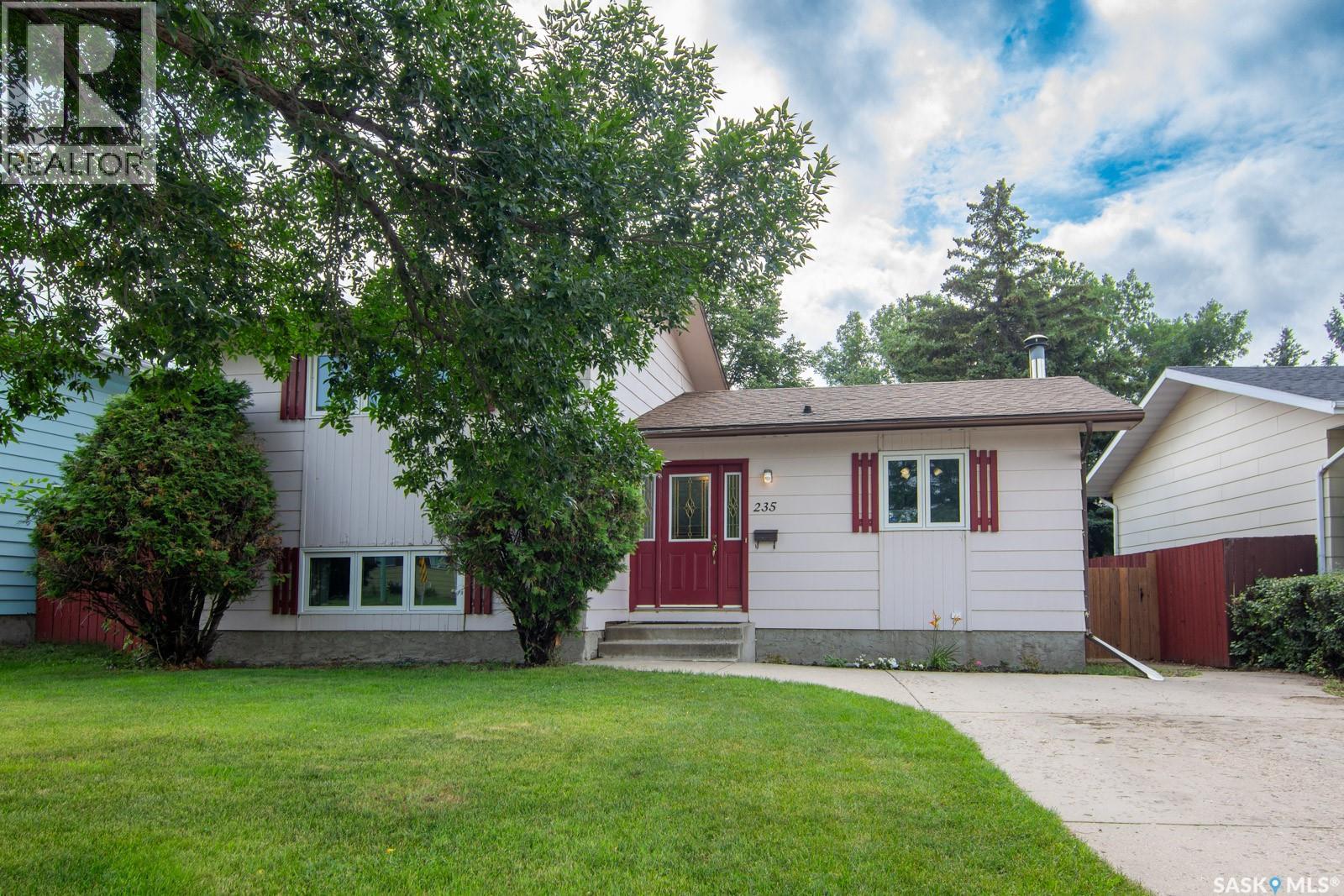 Photo 10 of 235 Mccormack Road, Saskatoon SK