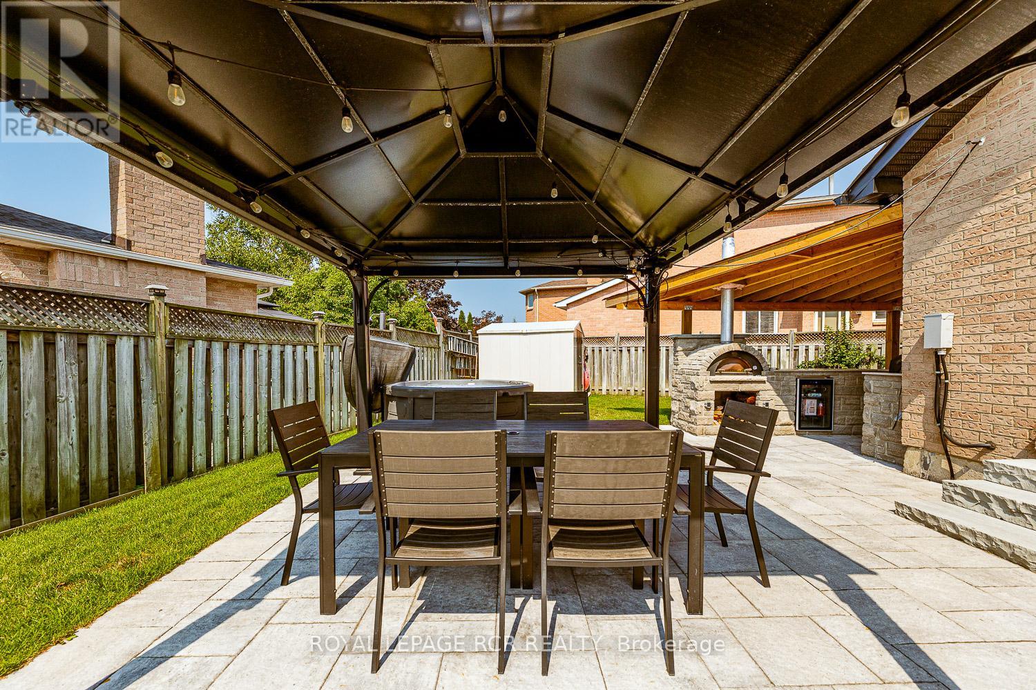 Photo 34 of 44 Fountainbridge Drive, Caledon ON