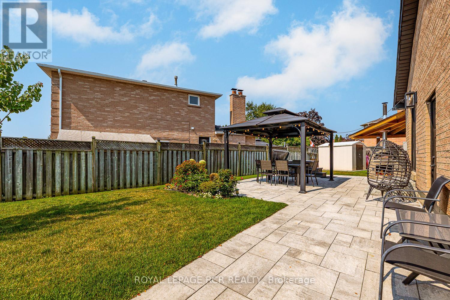 Photo 1 of 44 Fountainbridge Drive, Caledon ON