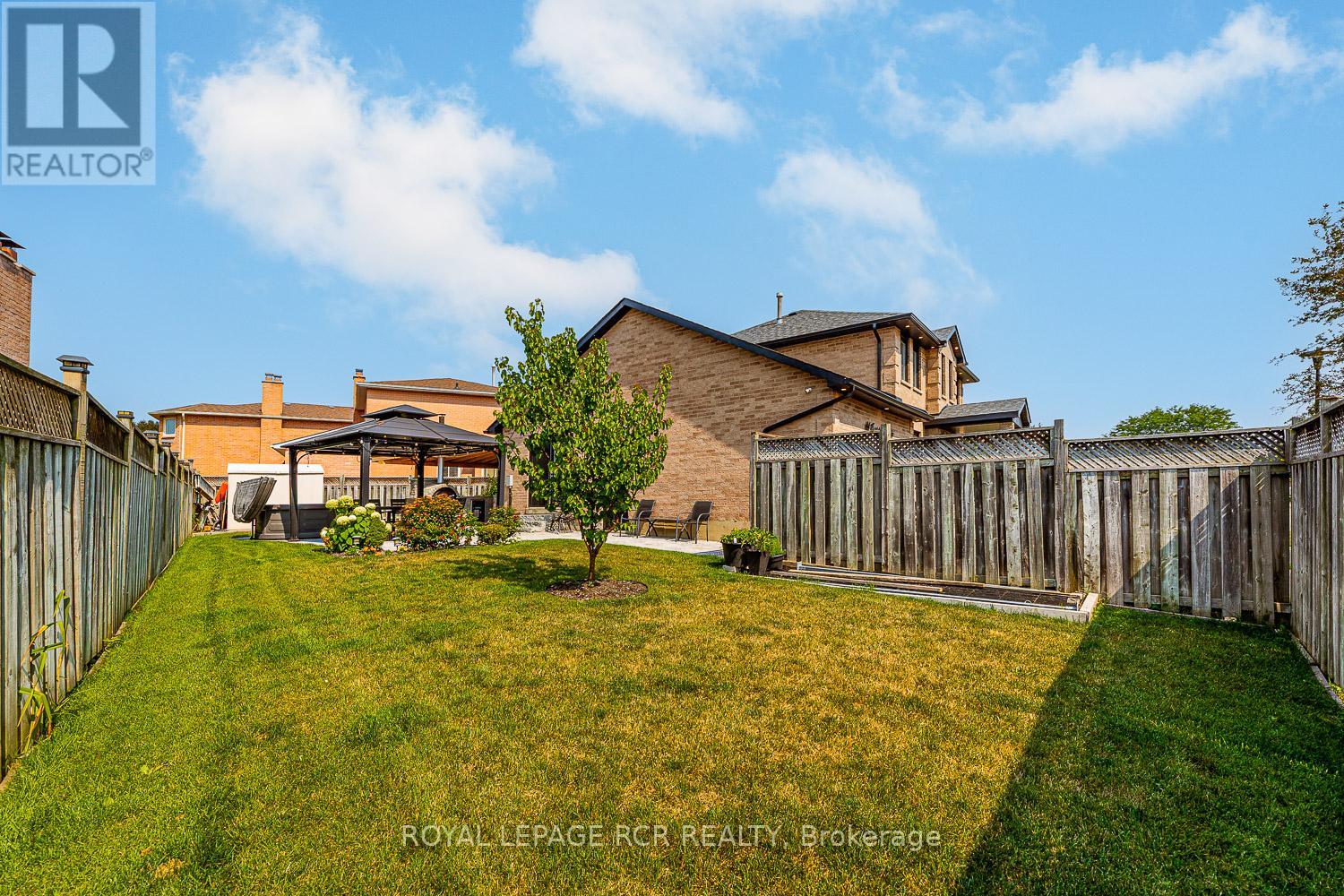 Photo 20 of 44 Fountainbridge Drive, Caledon ON