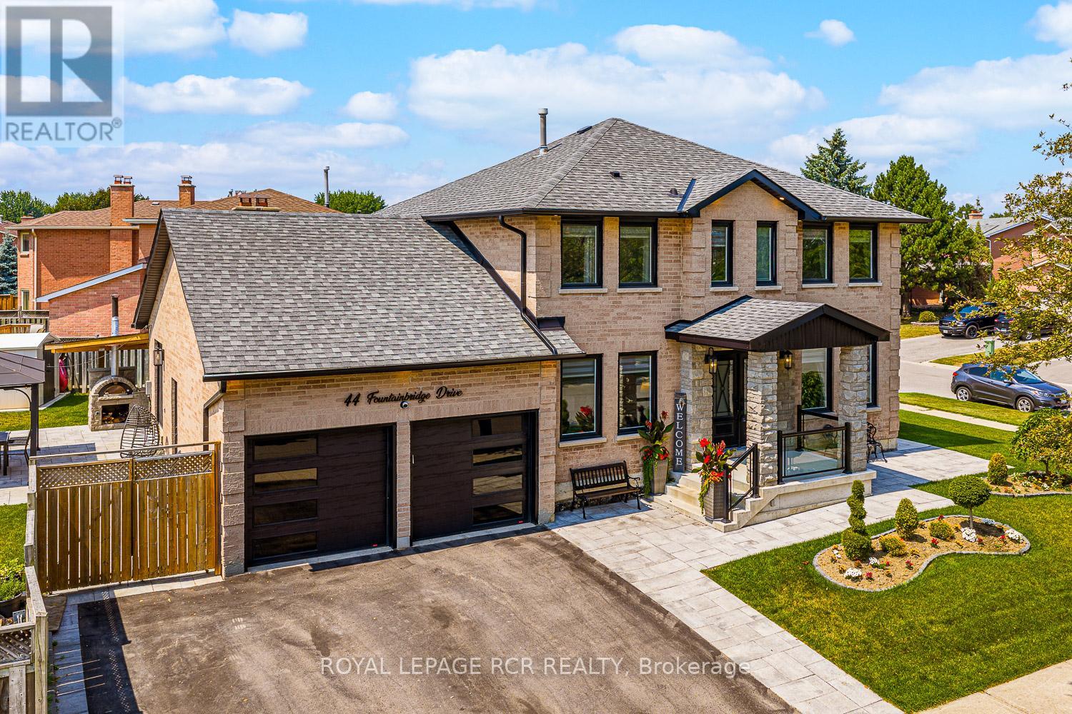 Photo 16 of 44 Fountainbridge Drive, Caledon ON