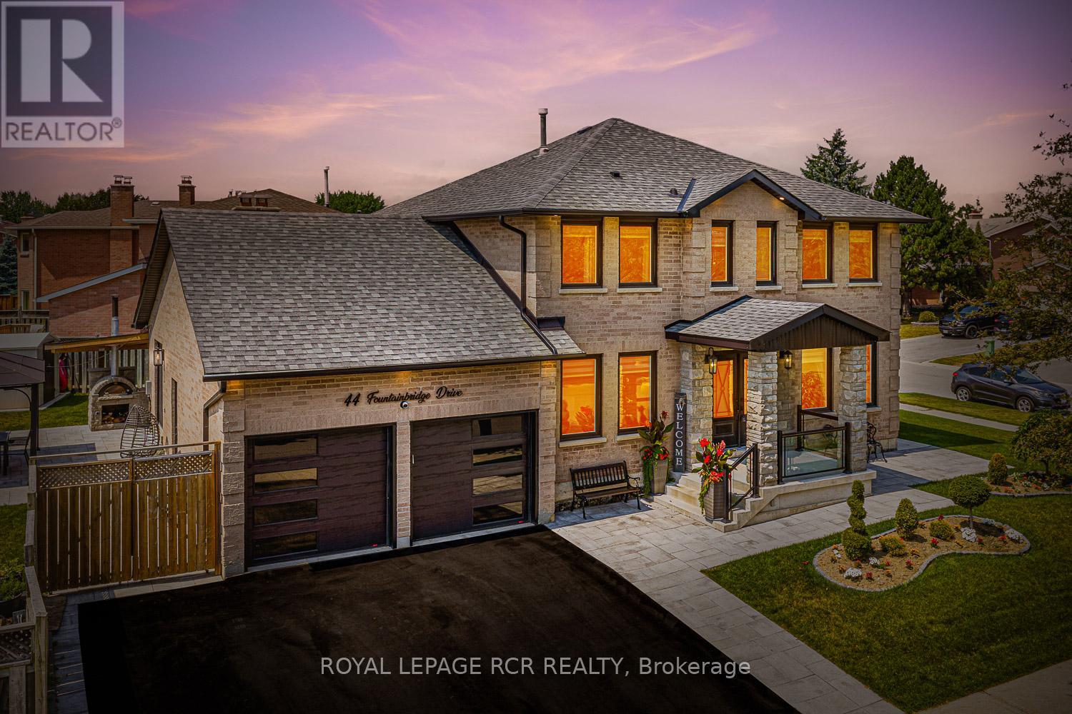 Photo 39 of 44 Fountainbridge Drive, Caledon ON