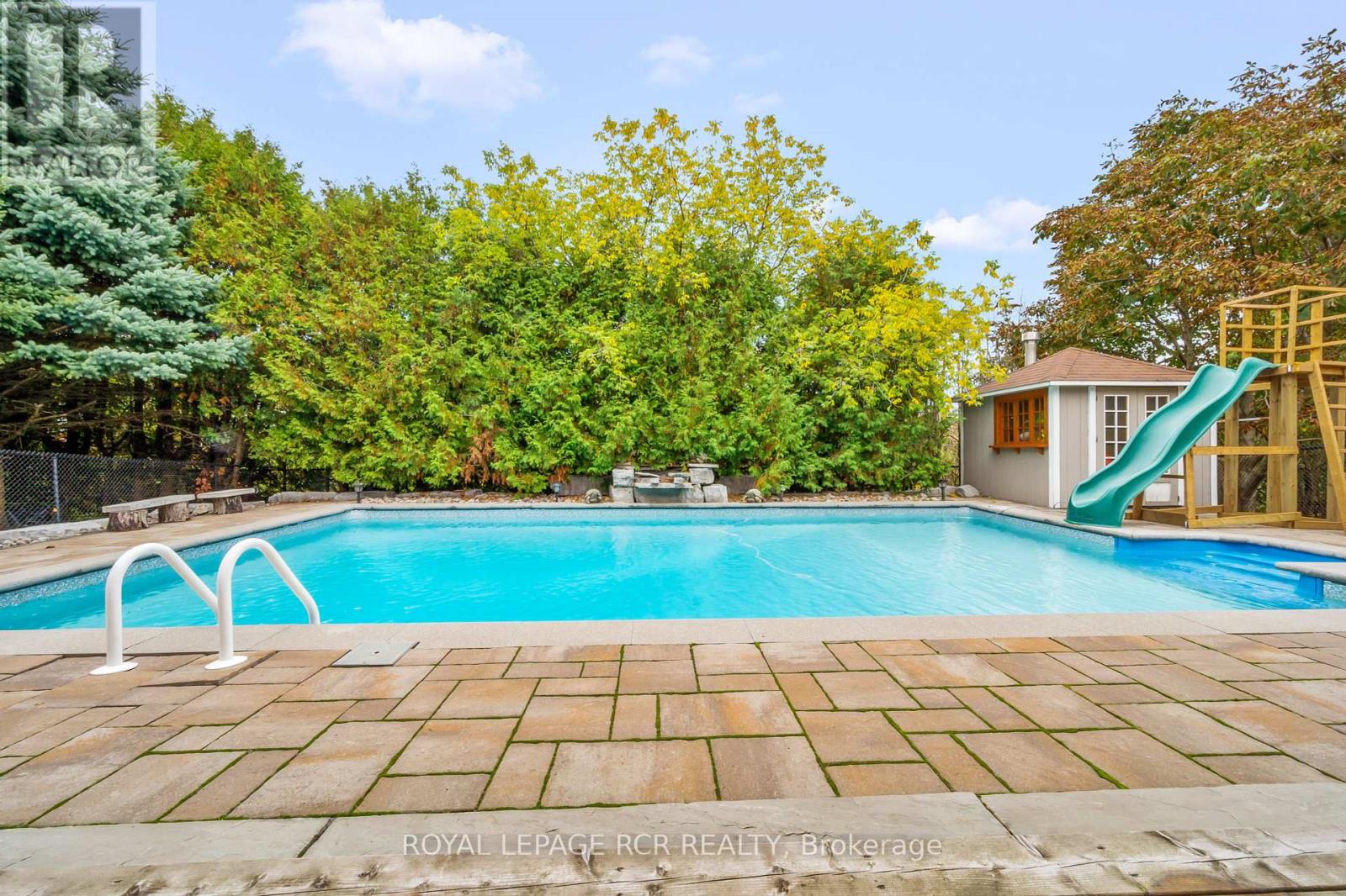 Photo 39 of 71 Hunter Road, Orangeville ON