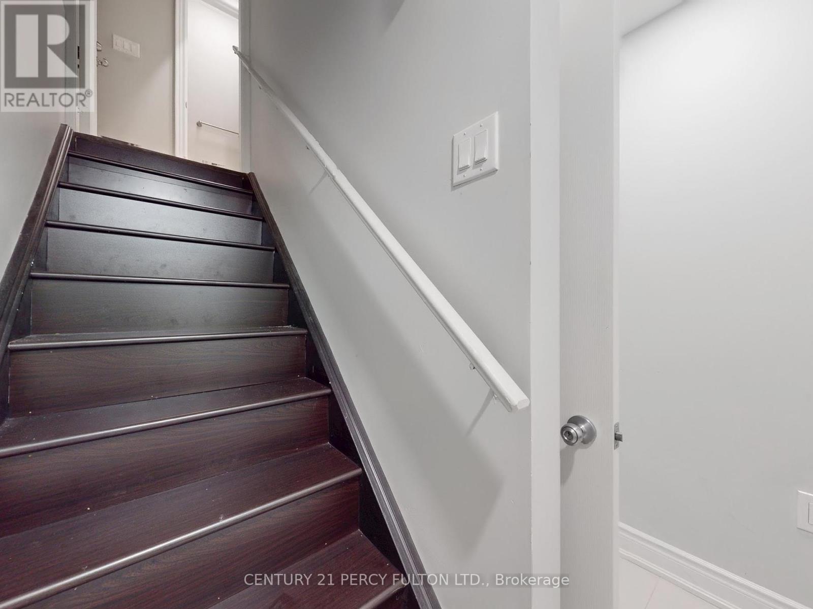 Photo 44 of 96 Humberstone Crescent, Brampton ON