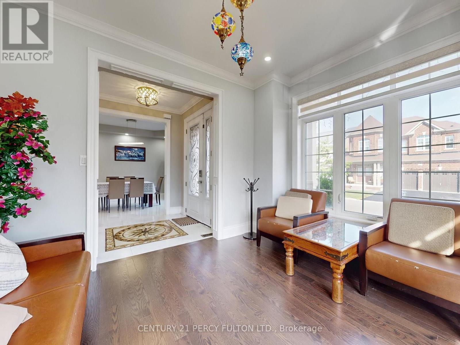 Photo 46 of 96 Humberstone Crescent, Brampton ON