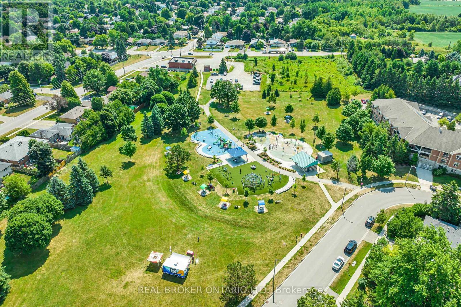 Photo 49 of 2 Edelwild Drive, Orangeville ON