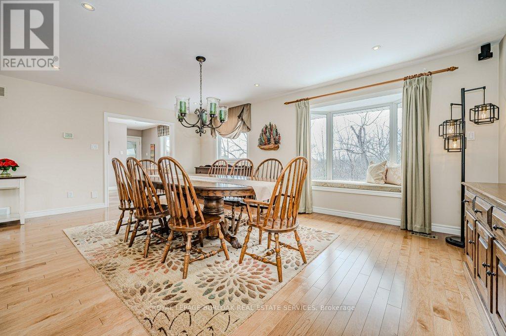 Photo 37 of 1778 Old Waterdown Road, Burlington ON